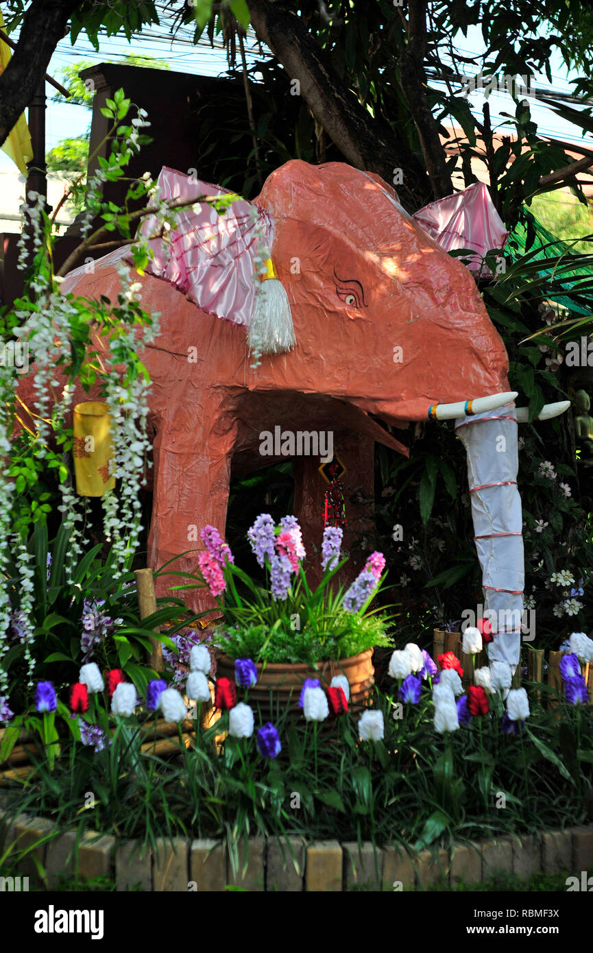 Temple Wat Phan sur Ratchadamnoen Road Chiang Mai Thaïlande Banque D'Images