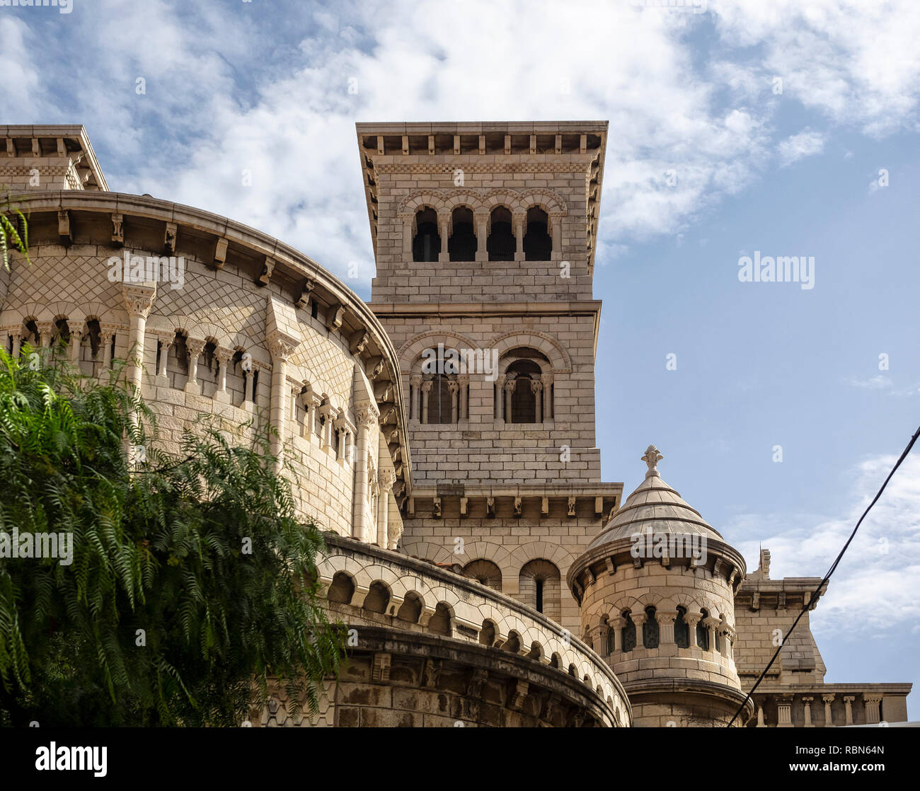 MONTE CARLO, MONACO : 26 MAI 2018 : Cathédrale Saint-Nicolas (également connue sous le nom de (la Cathédrale notre-Dame de l'Immaculée) Banque D'Images