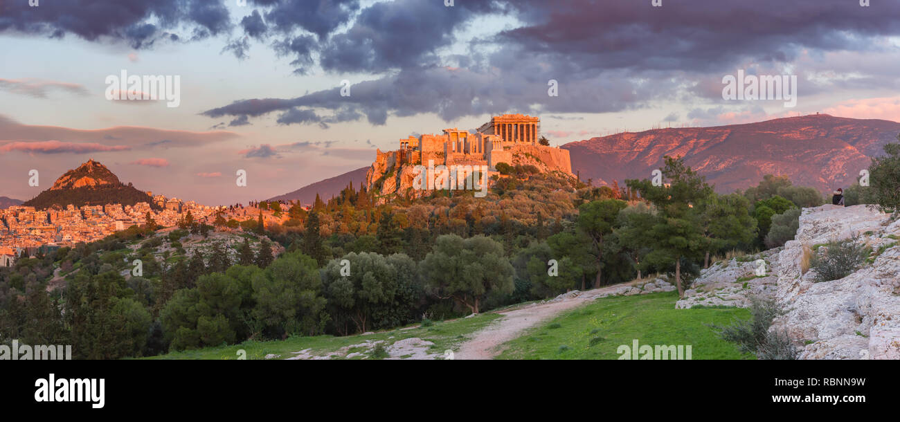 La colline de l'Acropole et le Parthénon à Athènes, Grèce Banque D'Images