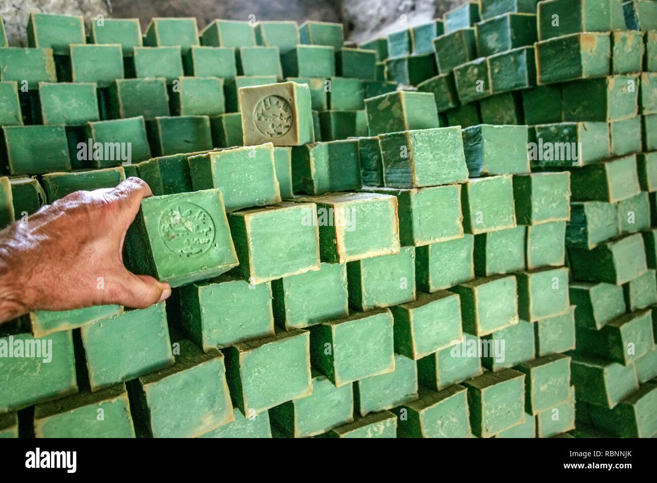 Al-Jebeli traditionnels faits à la main, Savon Alep, Alep en usine. La Syrie, au Moyen-Orient Banque D'Images