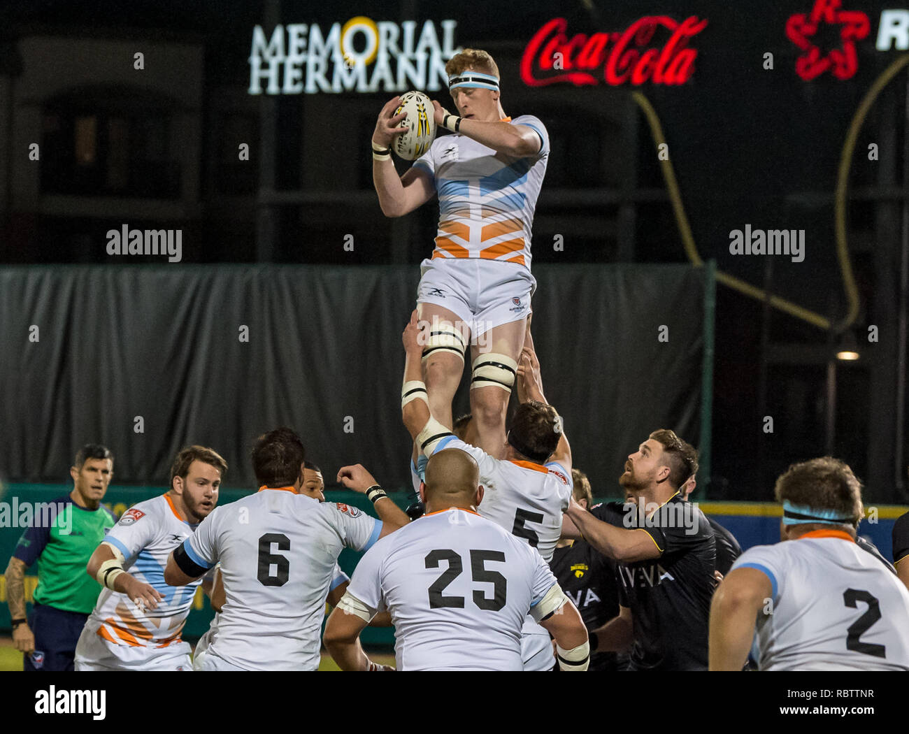 Houston, Texas, USA. Jan 11, 2019. Austin Elite lock Ben Mitchell (4) va jusqu'à la ligne au cours de l'exposition game du Houston SaberCats vs Austin élite lors de Constellation Field, Sugar Land, Texas Les SaberCats entraîner l'élite 5-0 à la moitié. © Maria Lysaker - Cal Sport Médias Crédit : Cal Sport Media/Alamy Live News Banque D'Images