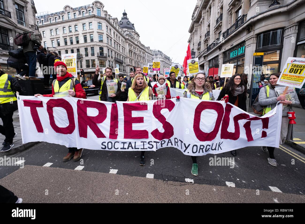 Londres, Royaume-Uni. Jan 12, 2019. Des milliers ont mars à Londres le samedi 12 janvier 2019 pour protester contre le gouvernement conservateur et d'appeler à une élection générale sous la bannière "Élection générale maintenant". Crédit : Christopher Middleton/Alamy Live News Banque D'Images