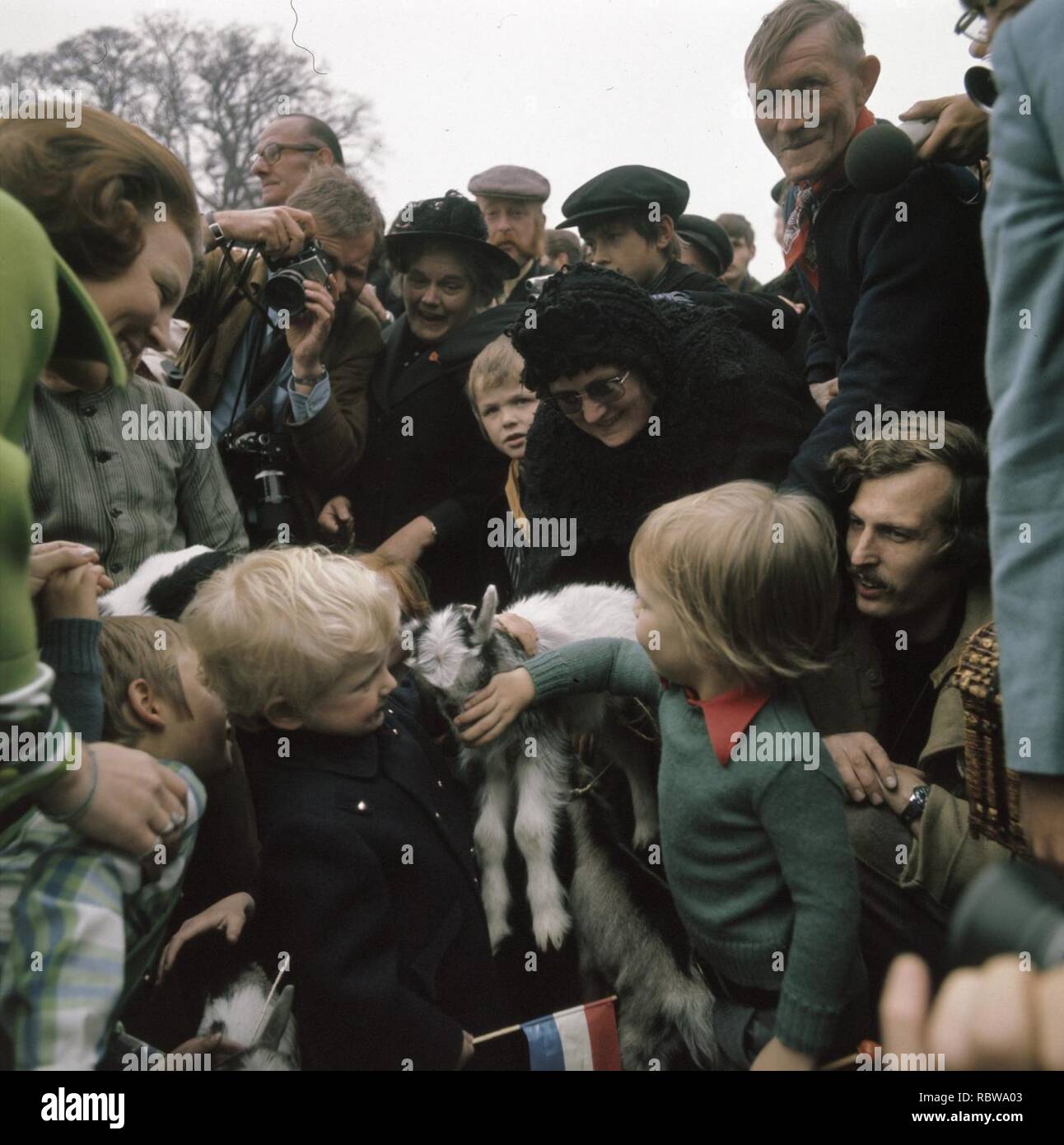 Van Offre Spciale geitje tijdens het Paleis Soestdijk bij souiller Koninginnedag op, Bestanddeelnr 254-9262. Banque D'Images