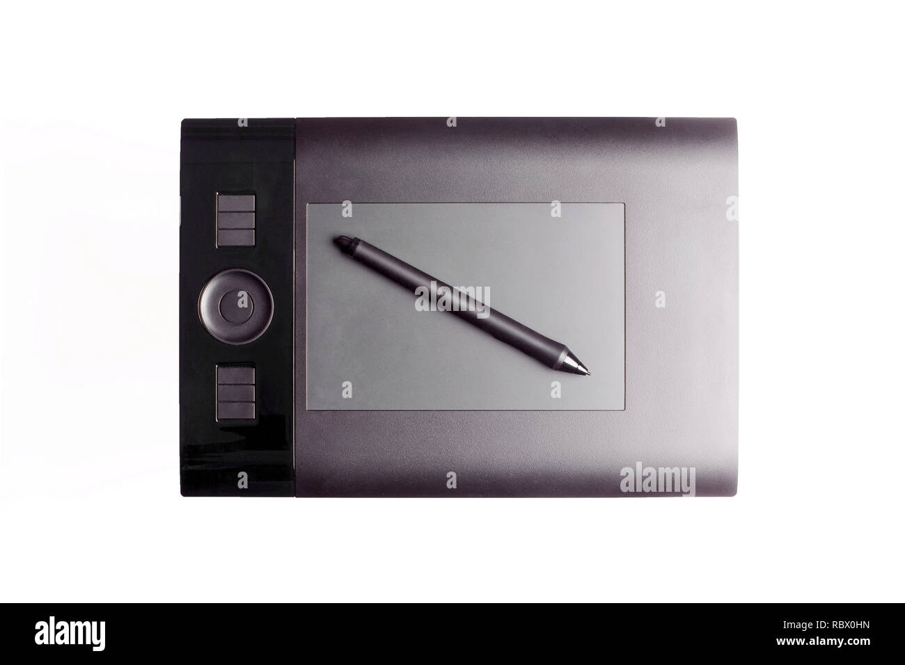 Tablette graphique avec stylet pour les illustrateurs et les designers, isolé sur fond blanc. Banque D'Images