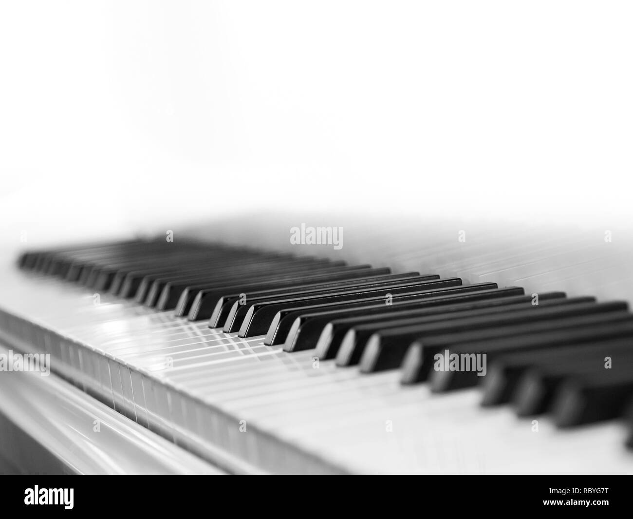 Piano shape Banque d'images noir et blanc - Alamy