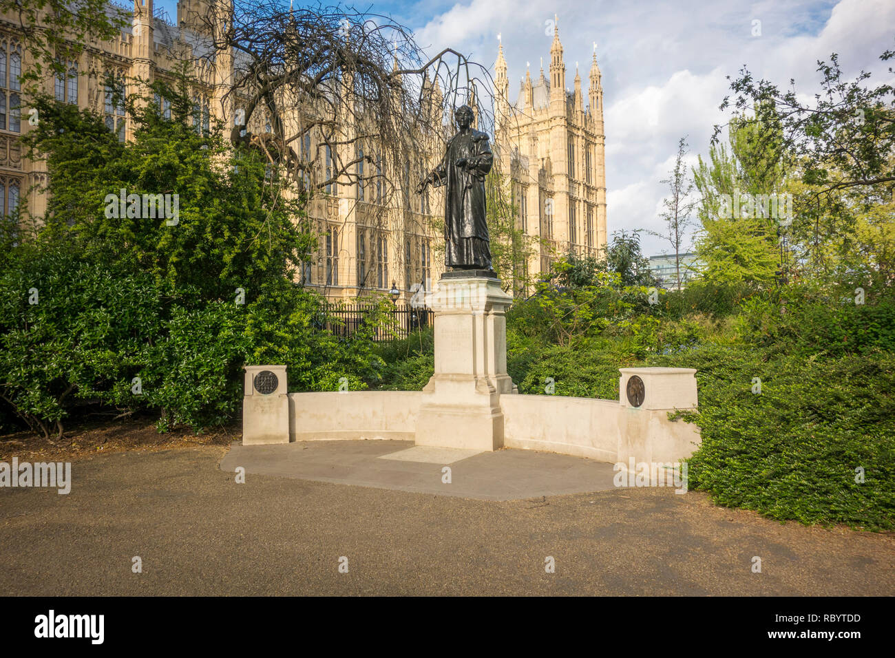 Emmeline Pankhurst Sylvain et Mémoire par Arthur George Walker, Victoria Tower Gardens, Westminster, London, UK Banque D'Images