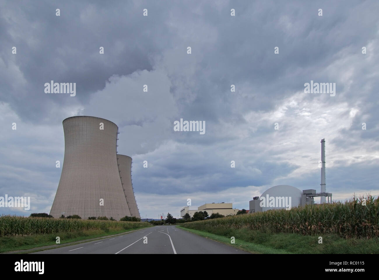 Gemeinschaftskernkraftwerk Grohnde, Gemeinde Emmerthal, Landkreis Hamelin-pyrmont, Naturpark, Naturel Weserbergland Schaumburg-Hameln Niedersachsen, Deuts Banque D'Images