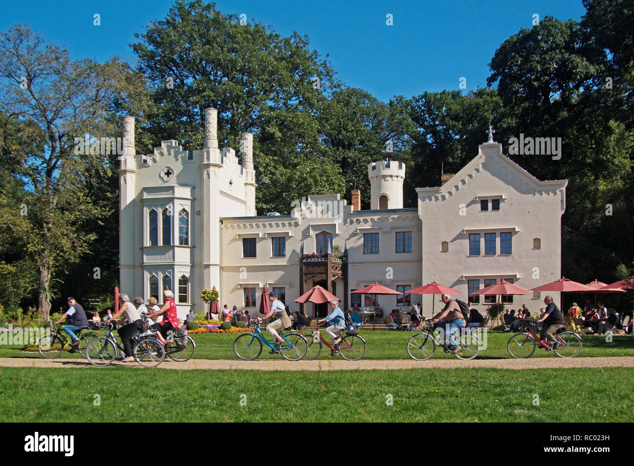 Das kleine Haus, tiefer See, Havel, Babelsberg, Potsdam, Brandebourg, Deutschland, Europa | Petit Palais à la rivière Havel, Babelsberg, Potsdam, B Banque D'Images