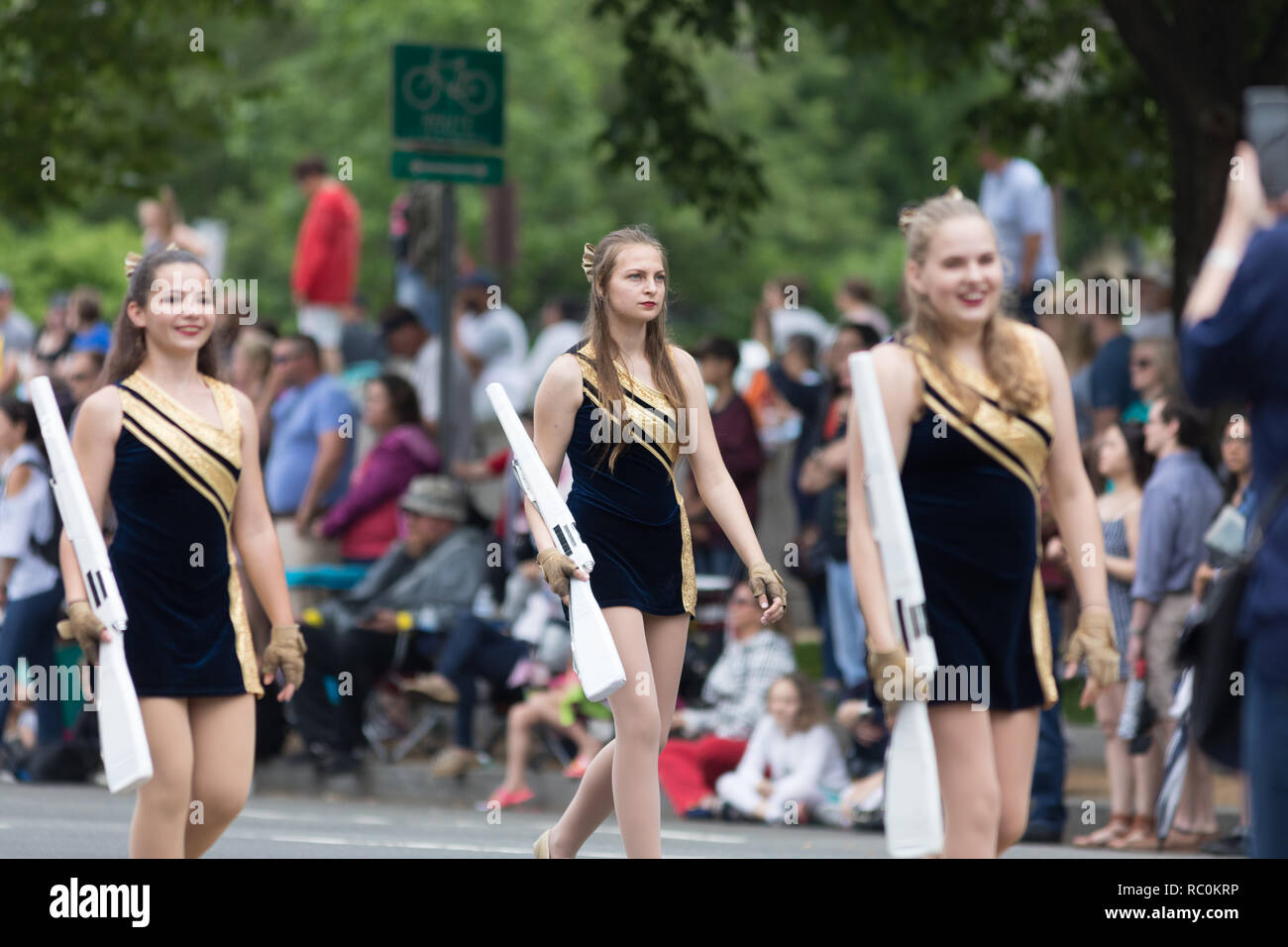 Washington, D.C., USA - Le 28 mai 2018 : Le National Memorial Day Parade, la Boca Raton Fierté de Gold Coast marching band de Boca Raton, en Floride, de l'Inde Banque D'Images