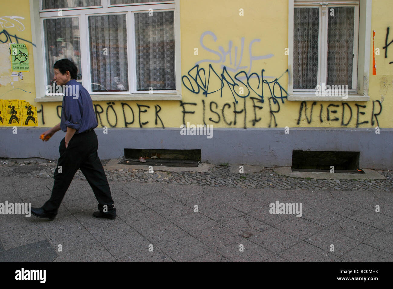 Scène de rue dans le quartier Lichtenberg, Berlin, Allemagne Banque D'Images