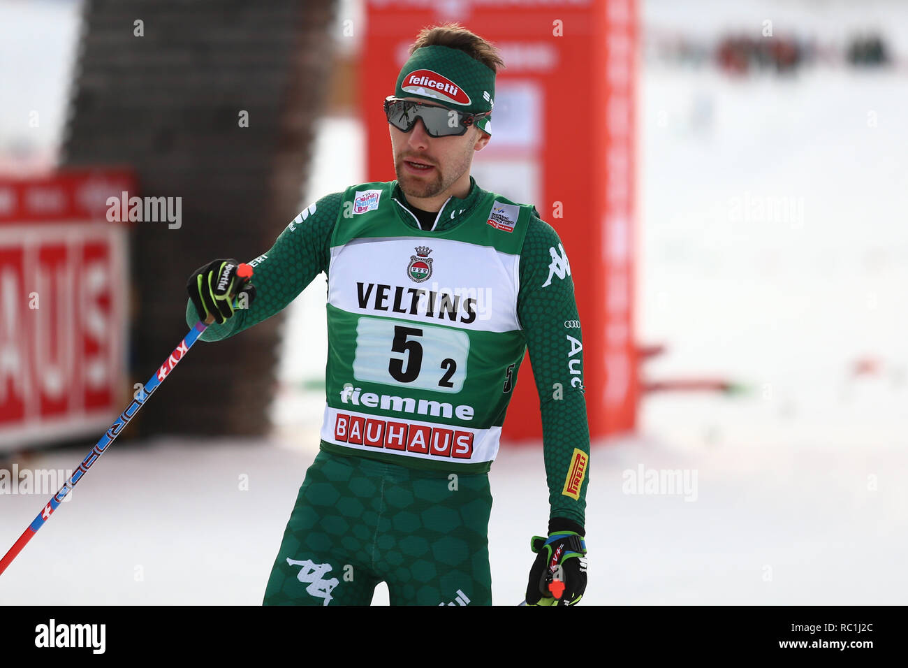 Val di Fiemme, Trento, Italie. 11 janvier 2019. 12 janvier 2019, Val di Fiemme, Trento, Italie, Coupe du monde de combiné nordique Sprint par équipe hommes, 2 x 7,5 km ; Alessandro Pittin (ITA) est fournie par le Crédit : finition Plus Sport Action Images/Alamy Live News Banque D'Images