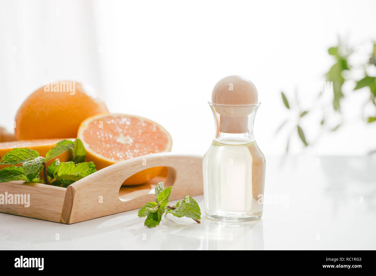 L'huile d'agrumes orange vitamine C naturelle Banque D'Images