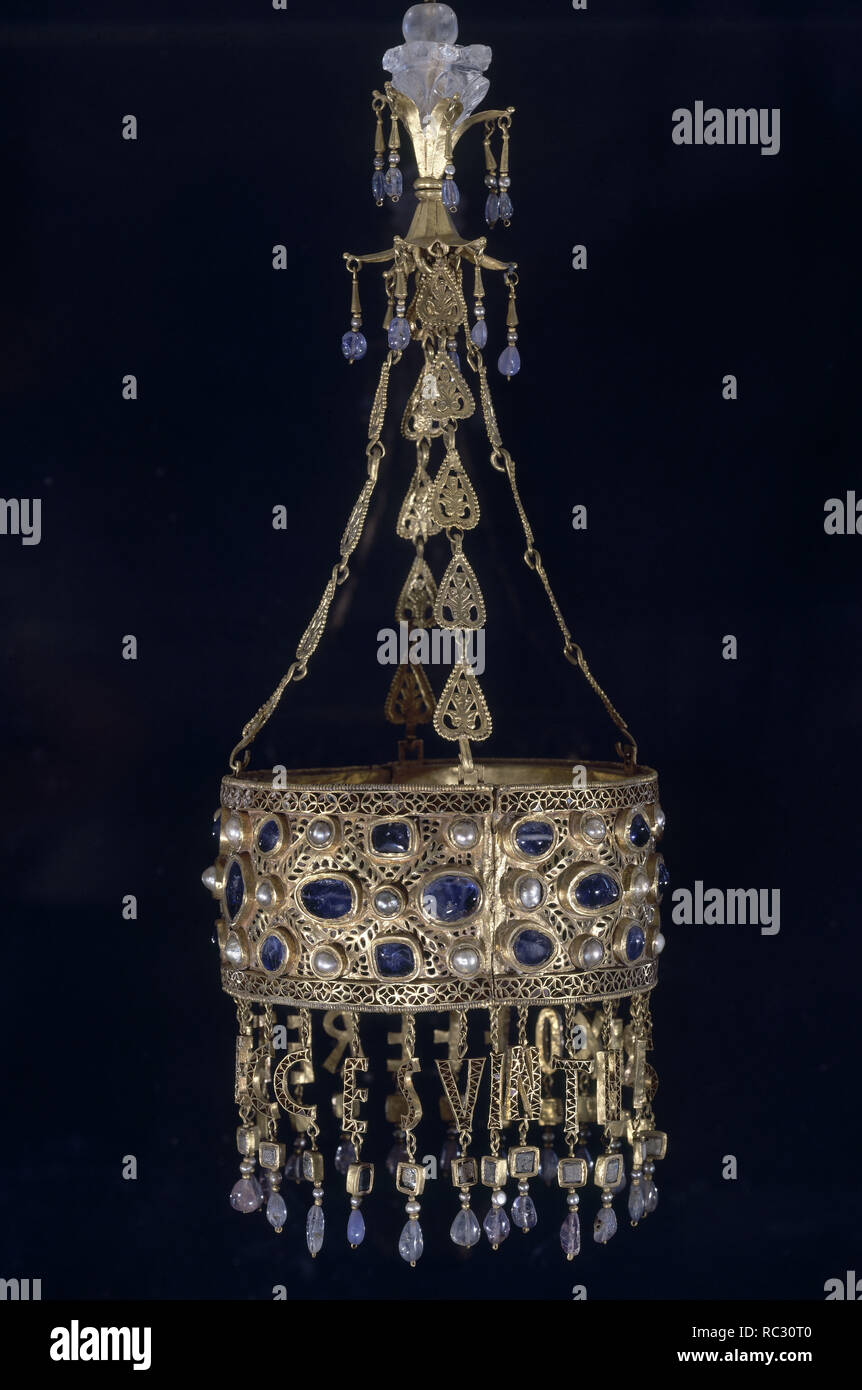 Couronne votive de l'espagnol roi Recceswinth wisigothe (653-672).. Madrid, musée national d'archéologie. Emplacement : Museo arqueologico NACIONAL-COLECCION. MADRID. L'ESPAGNE. Banque D'Images
