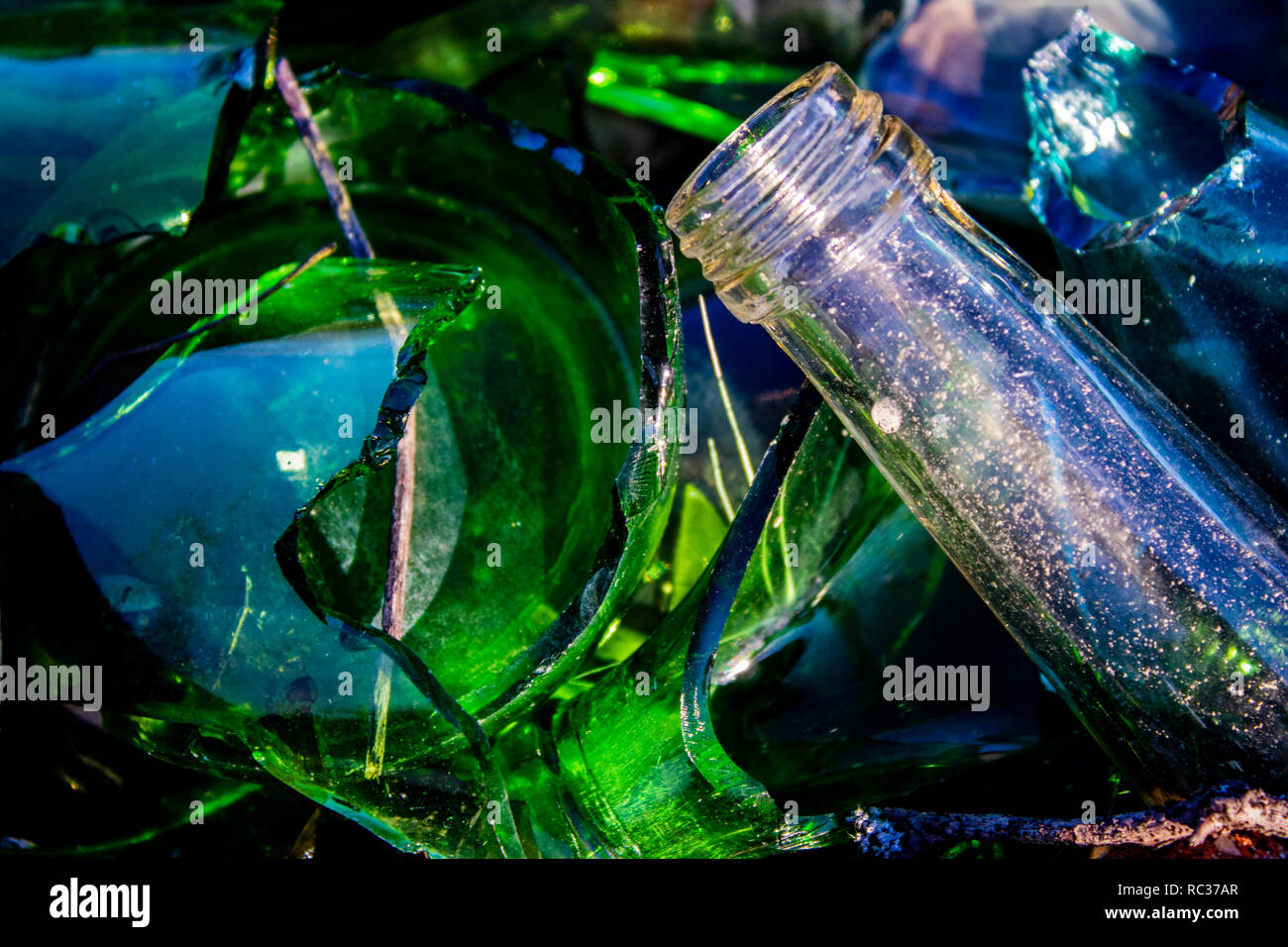 Verre cassé Banque D'Images