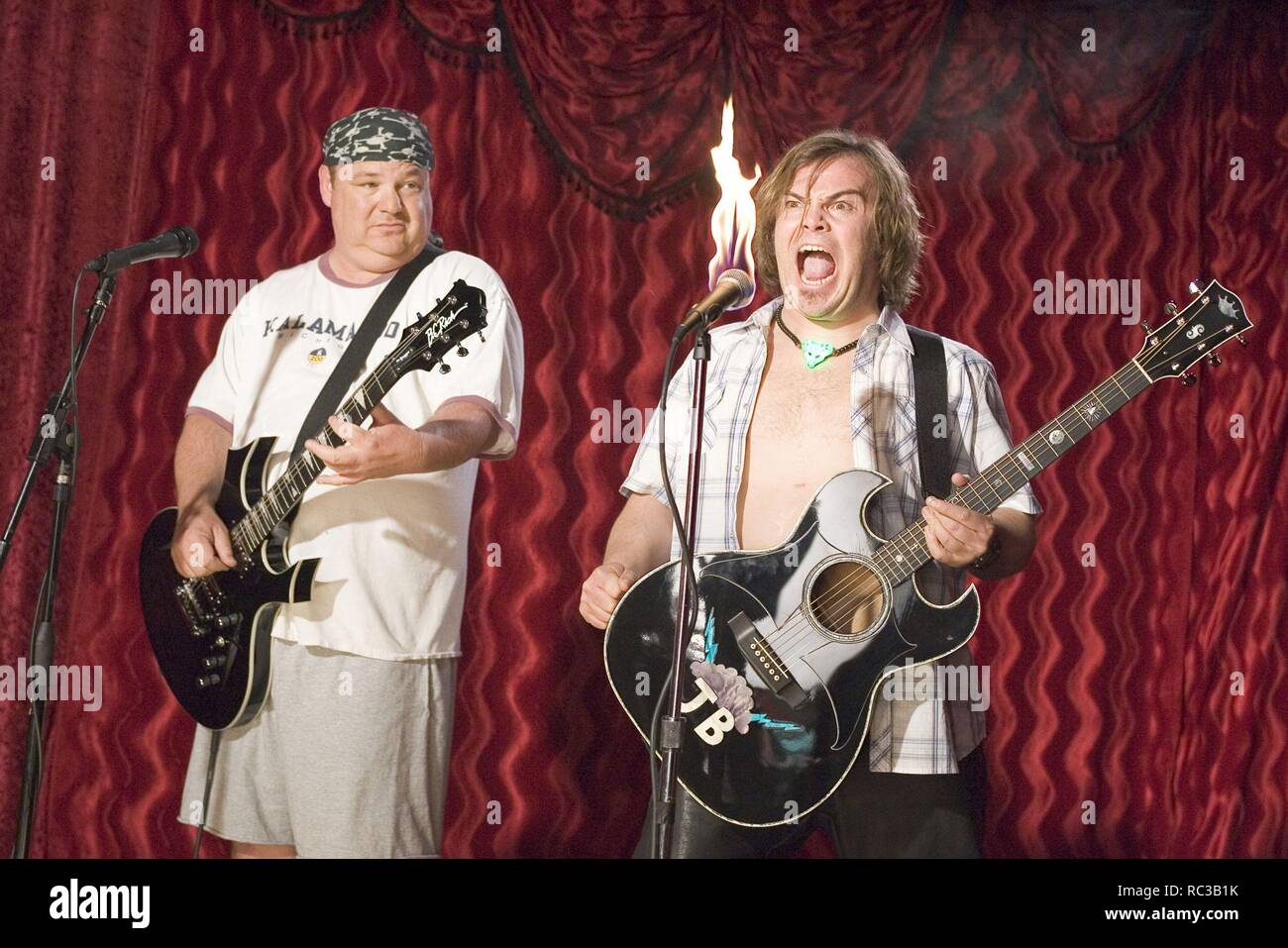 Titre original : Tenacious D. dans 'Le PICK OF DESTINY'. Titre en anglais : Tenacious D. dans 'Le PICK OF DESTINY'. Année : 2006. Directeur : LIAM LYNCH. Stars : Jack Black, KYLE GASS. Credit : New Line Productions / ROSENTHAL, ZADE / Album Banque D'Images