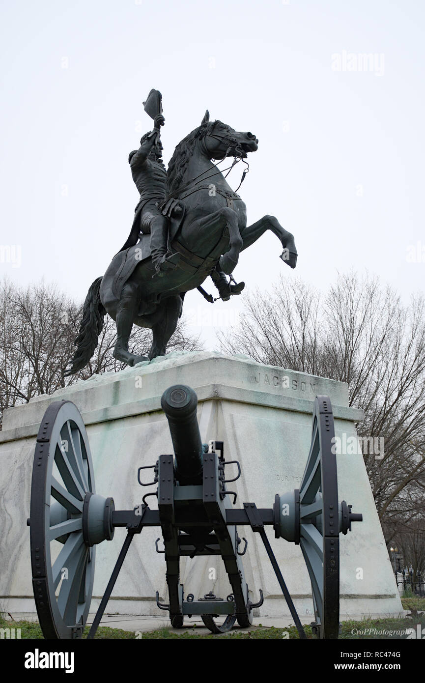 Andrew Jackson Statue avec canons à Washington DC Banque D'Images