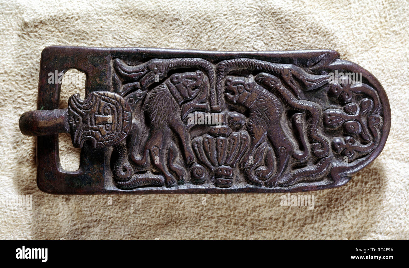 L'art wisigoth broche en métal. 6ème siècle. Musée archéologique de Madrid.  L'Espagne Photo Stock - Alamy