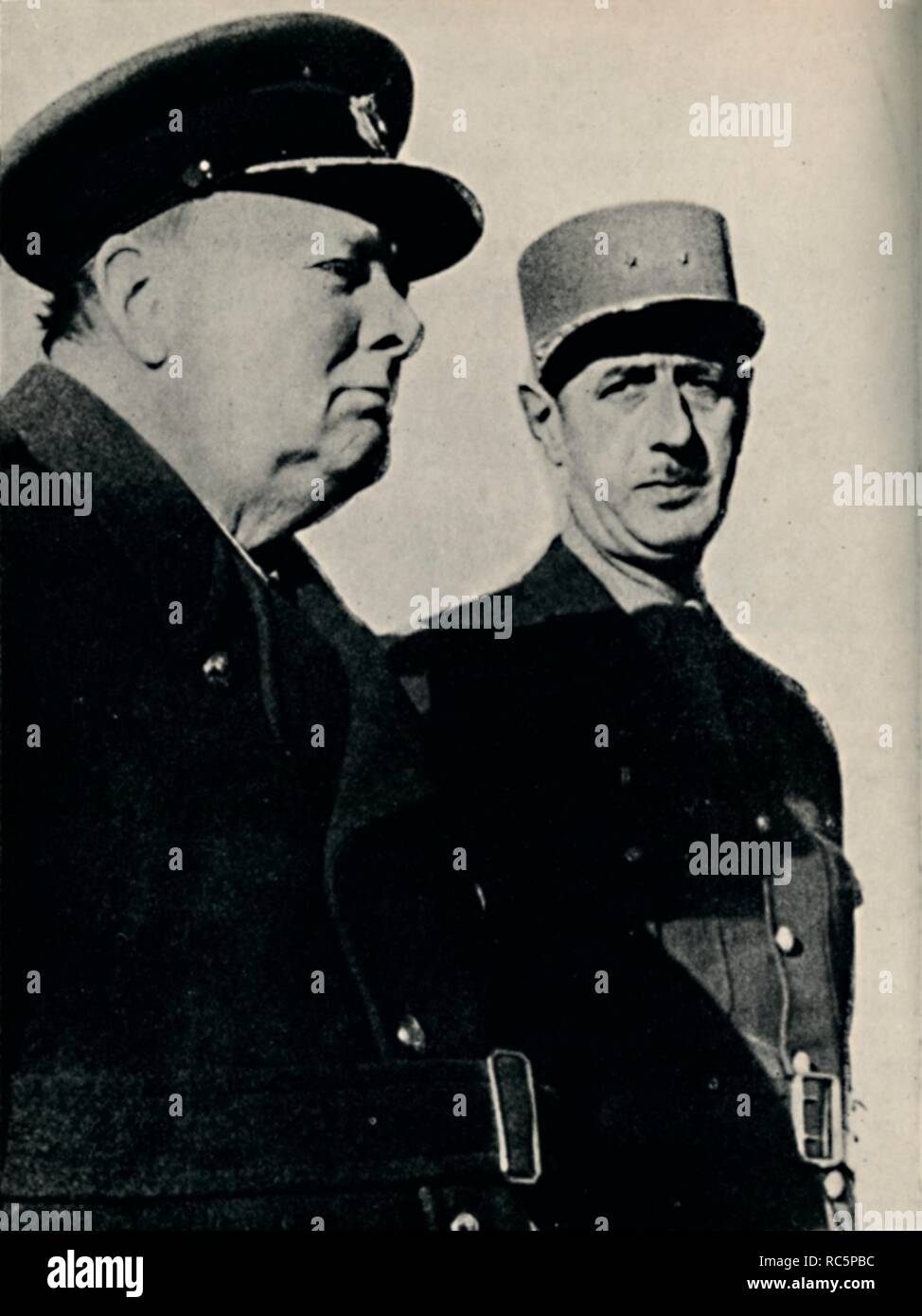 'Winston Churchill et le général De Gaulle", juin 1940, (1945). Créateur : Inconnu. Banque D'Images