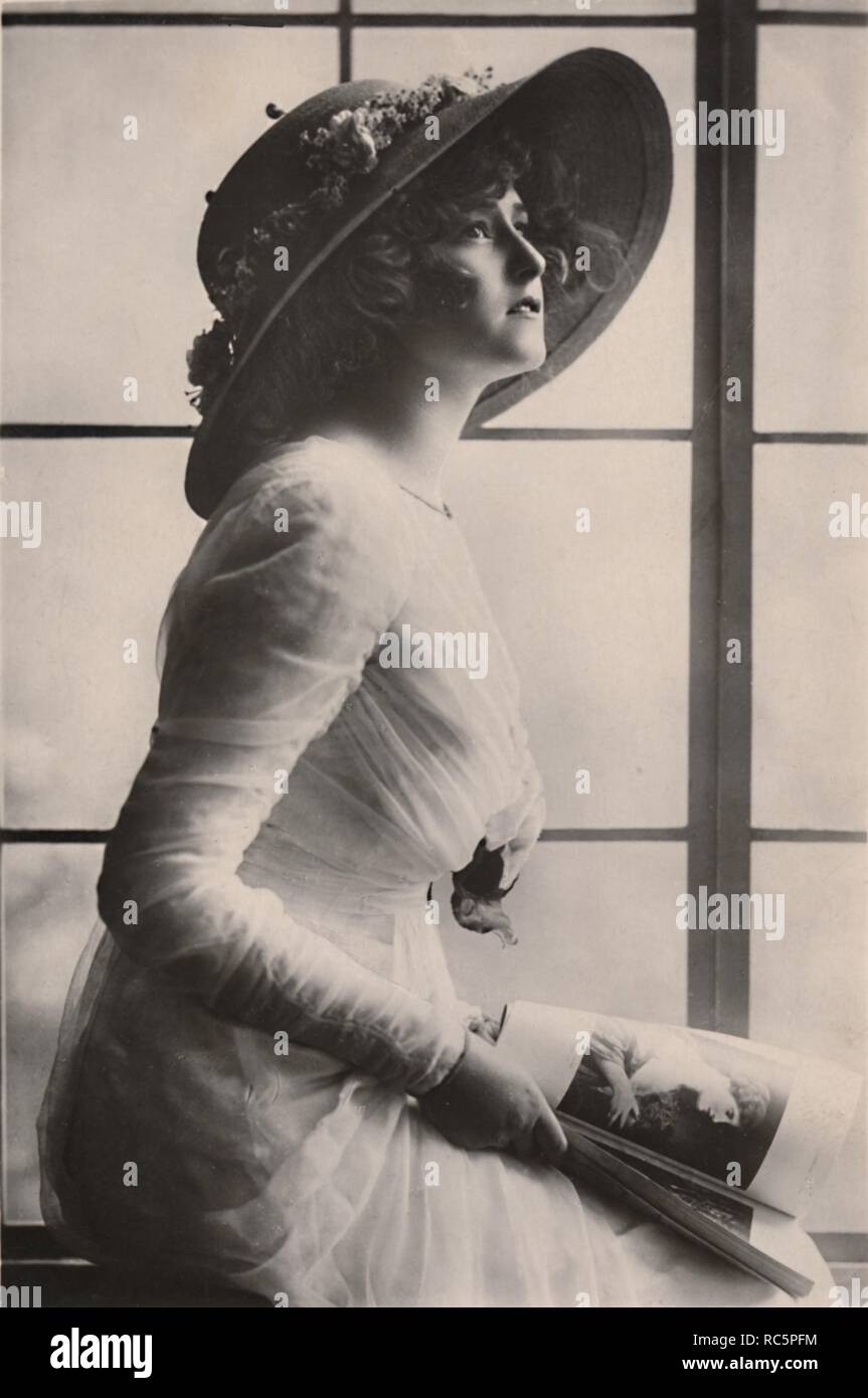 'Miss Gabrielle Ray', (1883-1973), c1930. Créateur : Inconnu. Banque D'Images