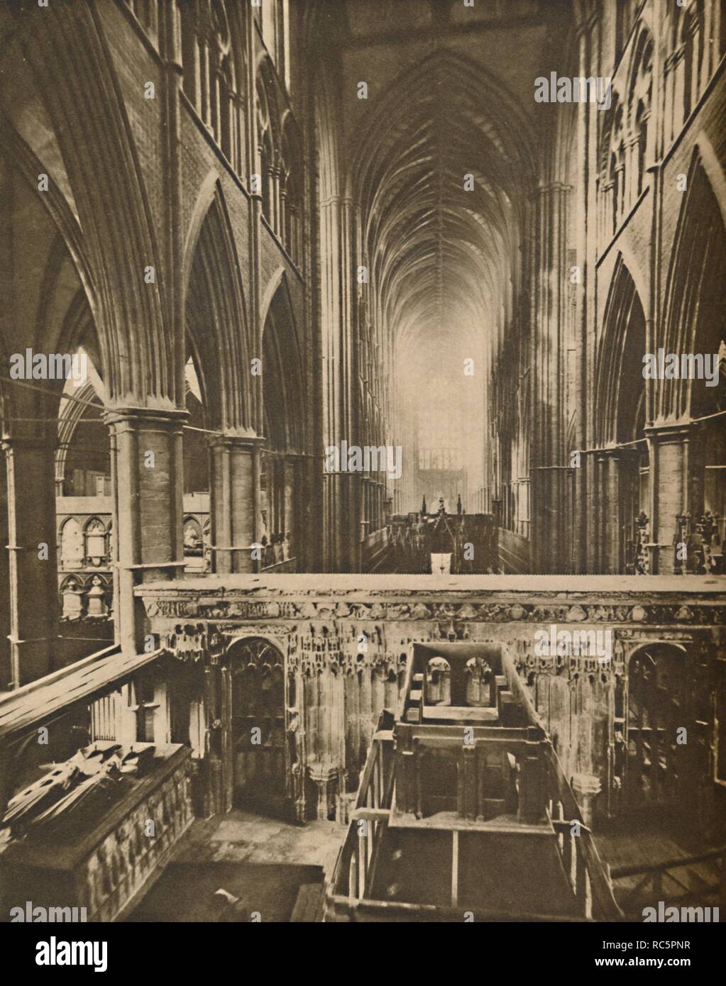 'L'Abbaye's Grand intérieur : à l'ouest de la chapelle du confesseur', c1935. Créateur : Inconnu. Banque D'Images