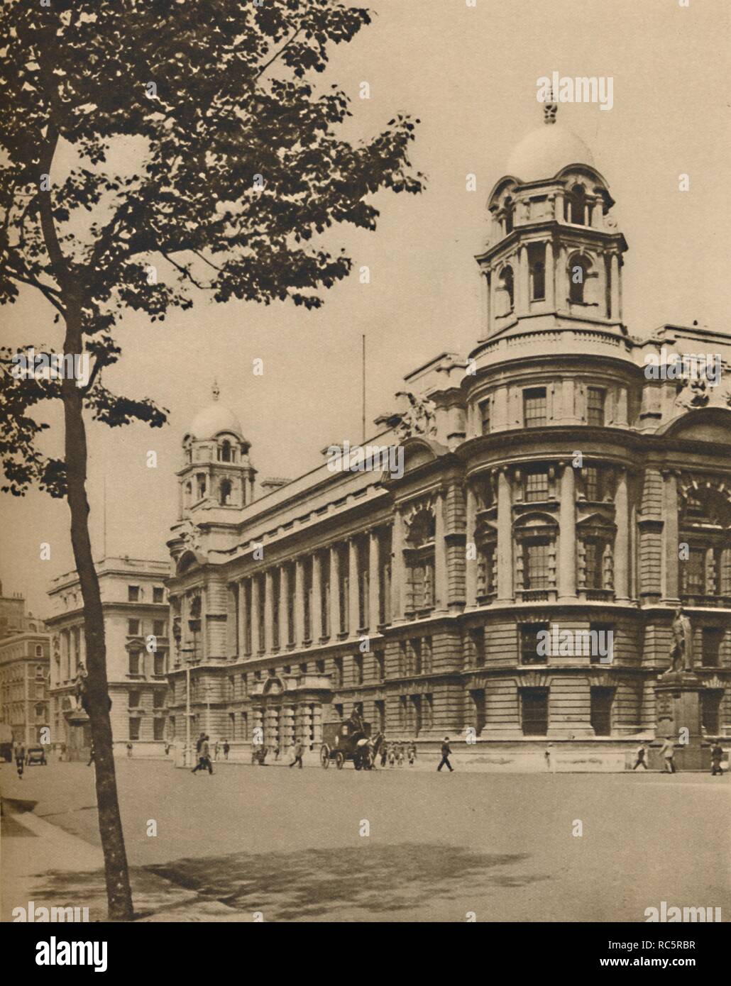 "Le cerveau de la Défense : British War Office à Whitehall', c1935. Organisateur : Donald McLeish. Banque D'Images