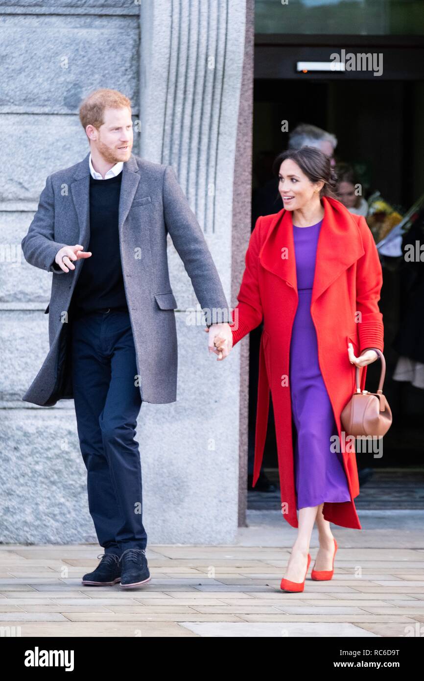 Birkenhead, Wirral, UK. 14Th jan 2019. Le prince Harry et Meghan Markle ont visité Birkenhead Hôtel de ville dans le cadre de leur visite à la Wirral le lundi, Janvier 14, 2019, et de leur premier engagement royal de 2019. Crédit : Christopher Middleton/Alamy Live News Banque D'Images