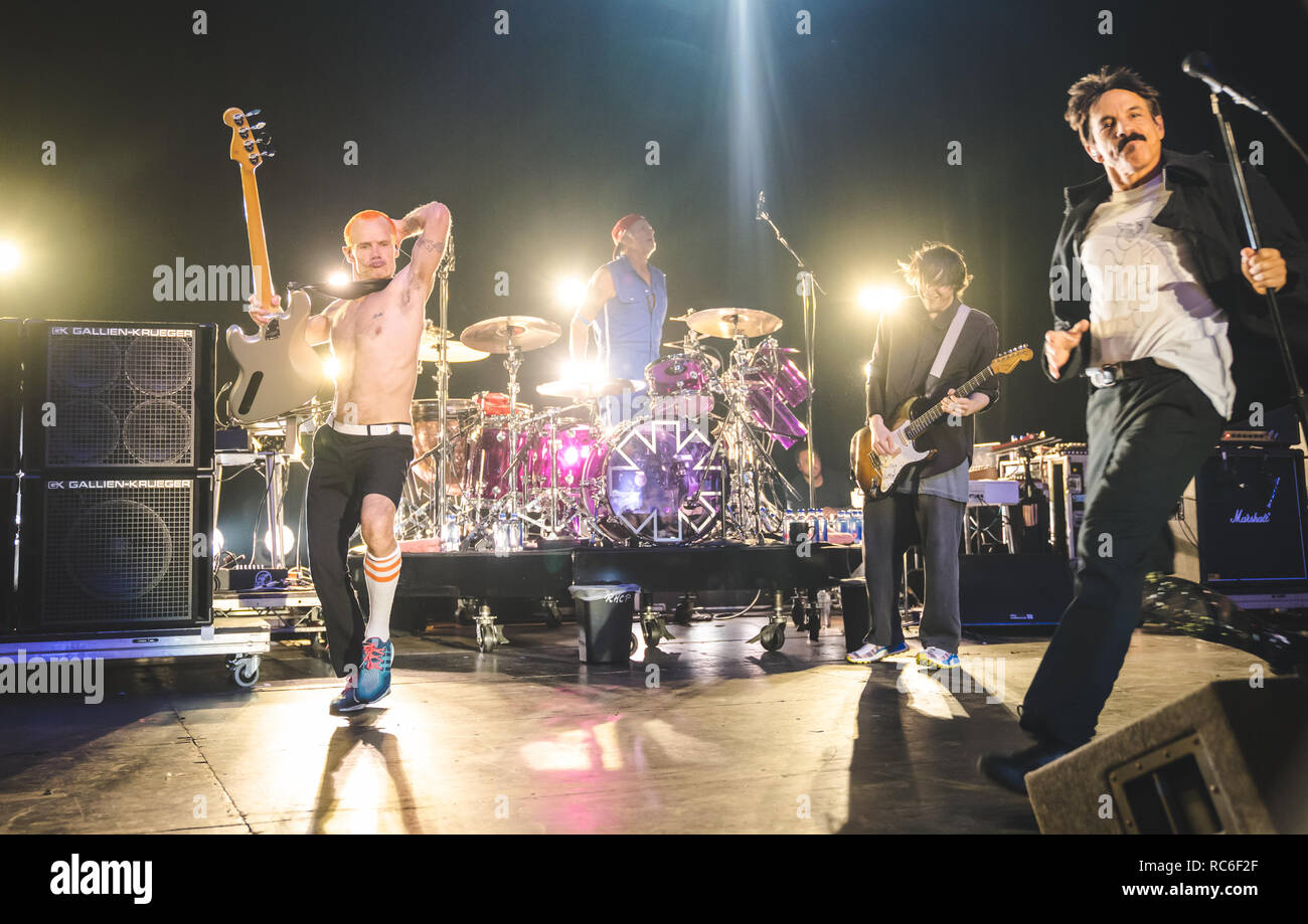 Los Angeles, CA, USA. 13 Jan, 2019. Red Hot Chili Peppers à l'amour à la Malibu Sesh Hollywood Palladium de Los Angeles, Californie le 13 janvier 2019. Crédit : Steve Rose Punch/media/Alamy Live News Banque D'Images