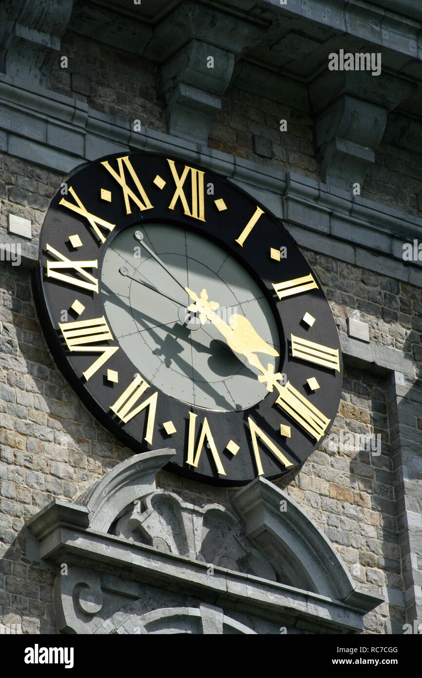 Mons, Belgique. Le beffroi de Mons, le seul clocher baroque en Belgique et un site du patrimoine mondial depuis 1999 Banque D'Images