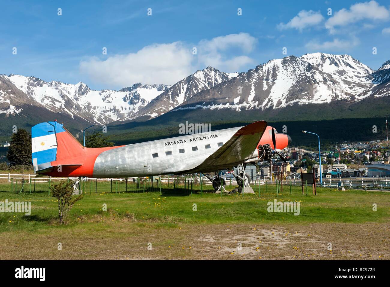 Avion DC-3 Cabo de Hornos, l'un des premiers avions argentins de voler en Antarctique dans les années 60, Ushuaia, la Patagonie, Fireland Banque D'Images