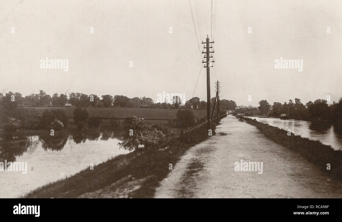 Canal et broadway cosgrove Stony Stratford 1915 Banque D'Images