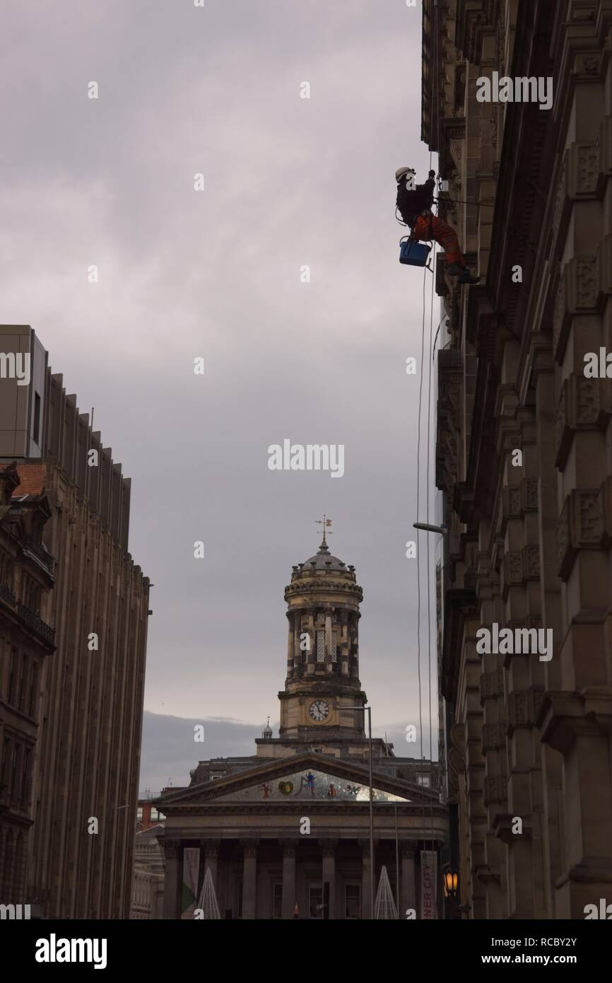 Glasgow 2018 feuilles d'automne et des scènes de rue Banque D'Images