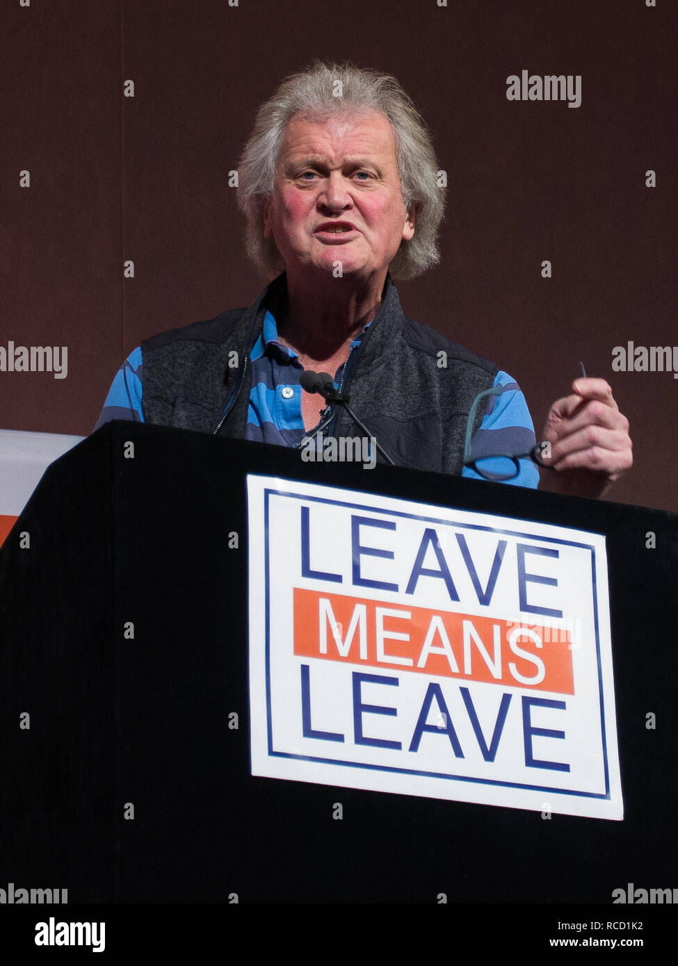 'Quitter' désigne le congé manifestation tenue au Queen Elizabeth II Conference Centre Avec : Tim Martin Où : London, Royaume-Uni Quand : 14 Déc 2018 Crédit : Wheatley/WENN Banque D'Images