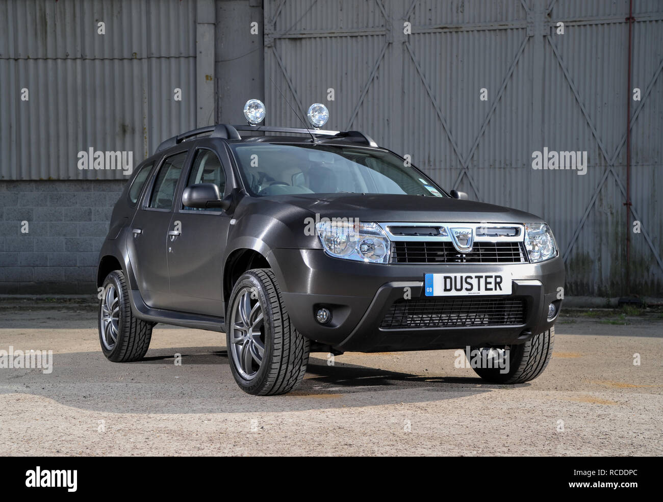 2013 Dacia Duster budget personnalisé hors terrain Banque D'Images