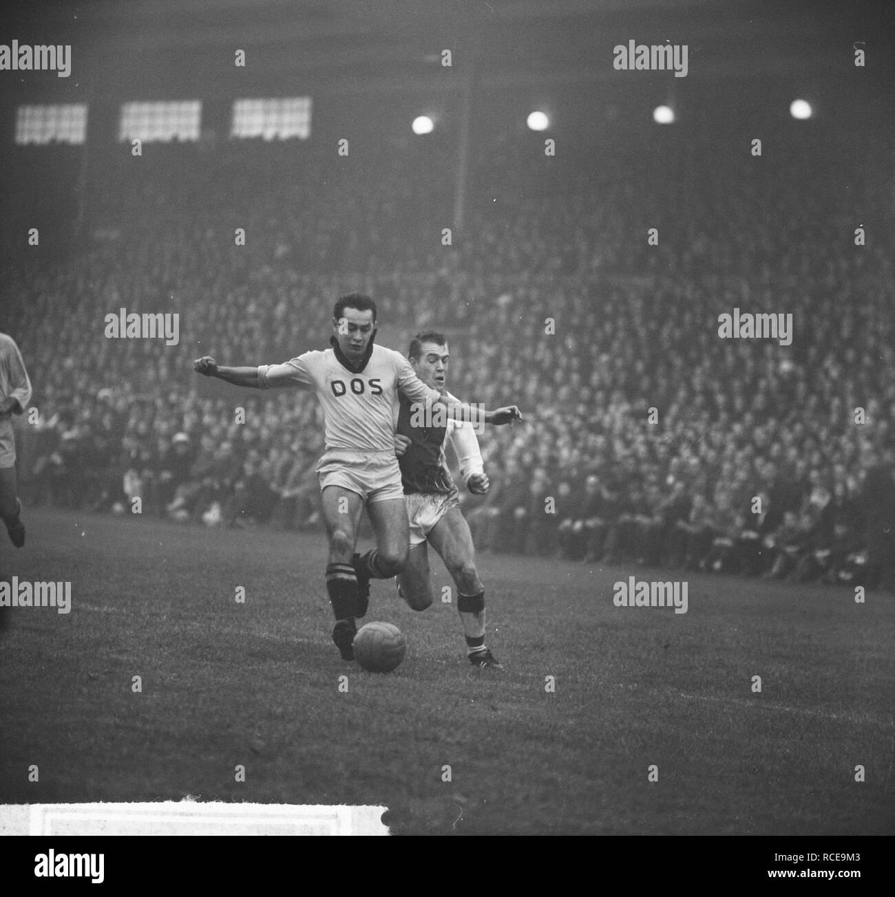 Tegen Ajax 2-1 DOS, speelmoment Bestanddeelnr, 914-5410. Banque D'Images