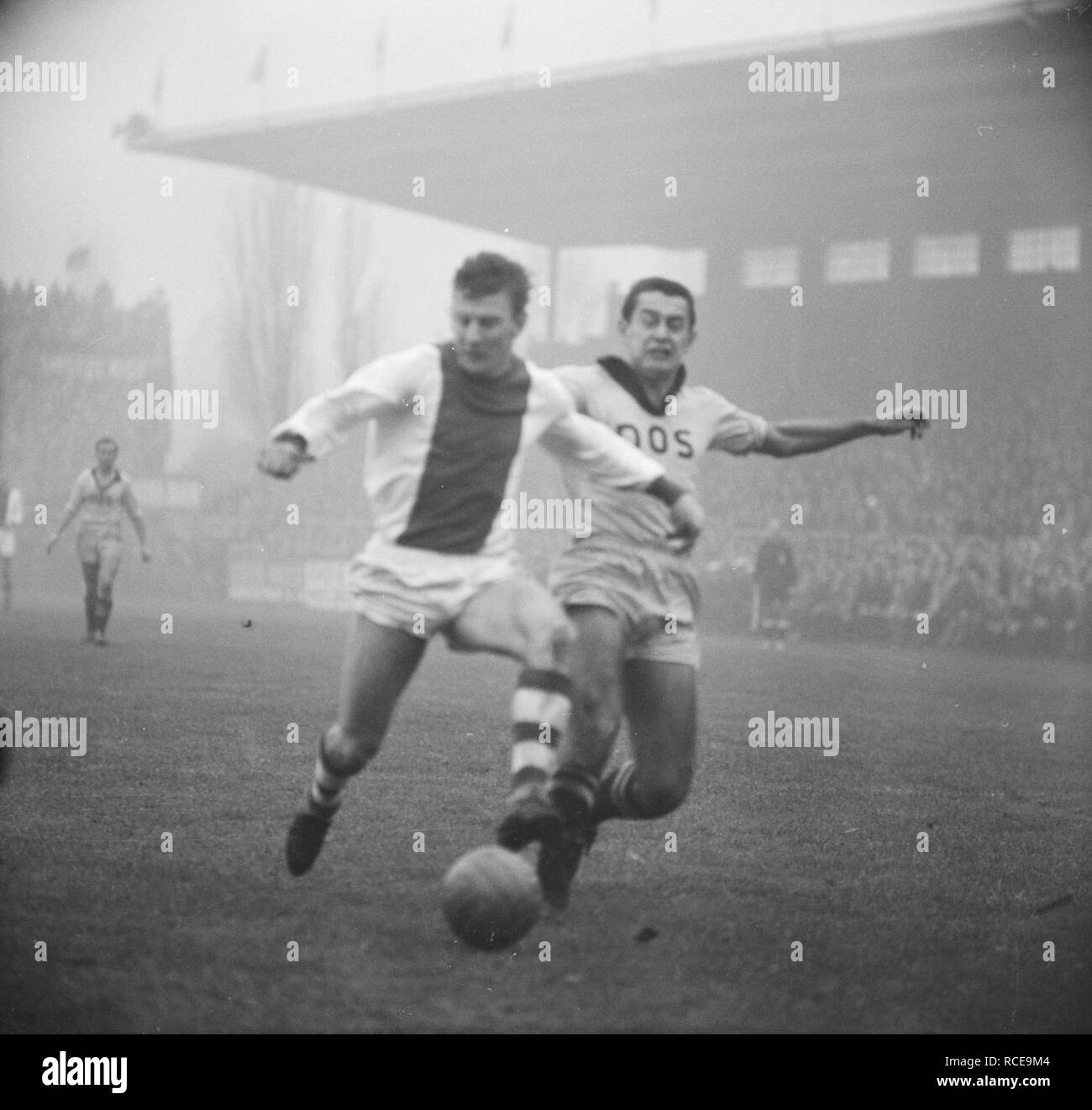 Tegen Ajax 2-1 DOS, speelmoment Bestanddeelnr, 914-5411. Banque D'Images