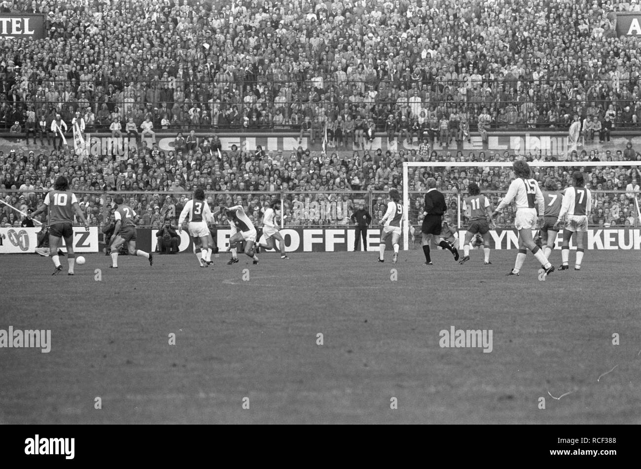 Tegen Ajax Feyenoord 2-1 Spelmoment Bestanddeelnr, 926-7005. Banque D'Images