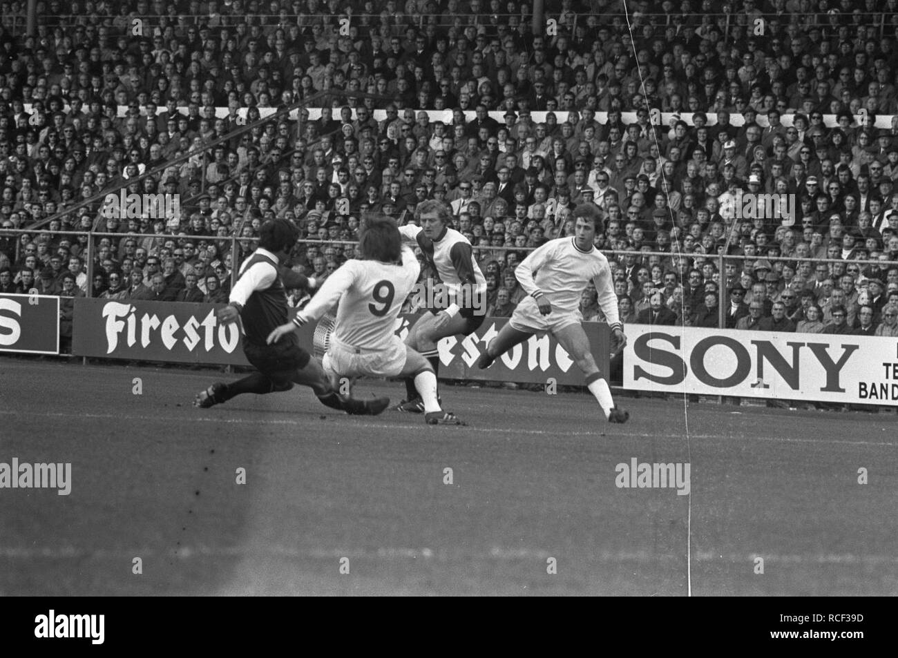 Tegen Ajax Feyenoord 2-1, Bestanddeelnr 925-1141. Banque D'Images