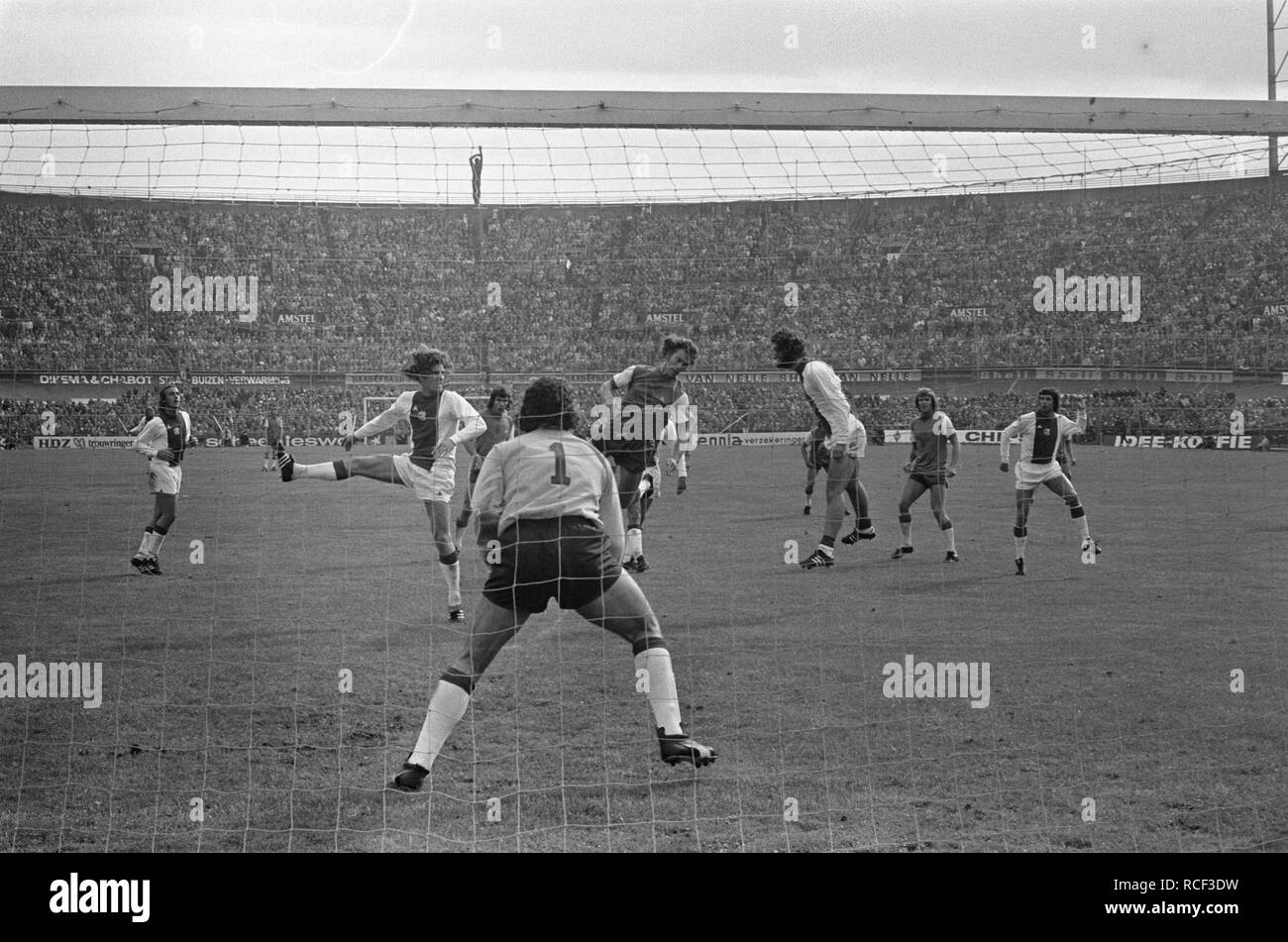 Tegen Ajax Feyenoord 2-1, Bestanddeelnr 926-7007. Banque D'Images