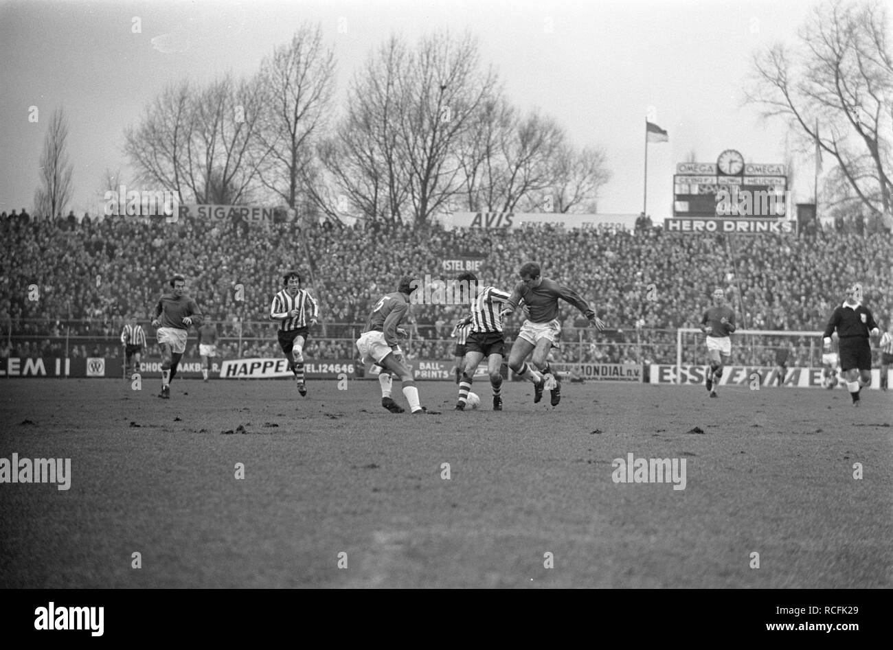 Tegen Ajax 2-1 Sparta, spelmomenten Bestanddeelnr 922-0237. Banque D'Images