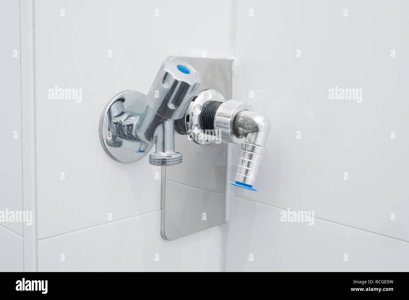 Un robinet d'eau, robinet pour lave-linge Banque D'Images