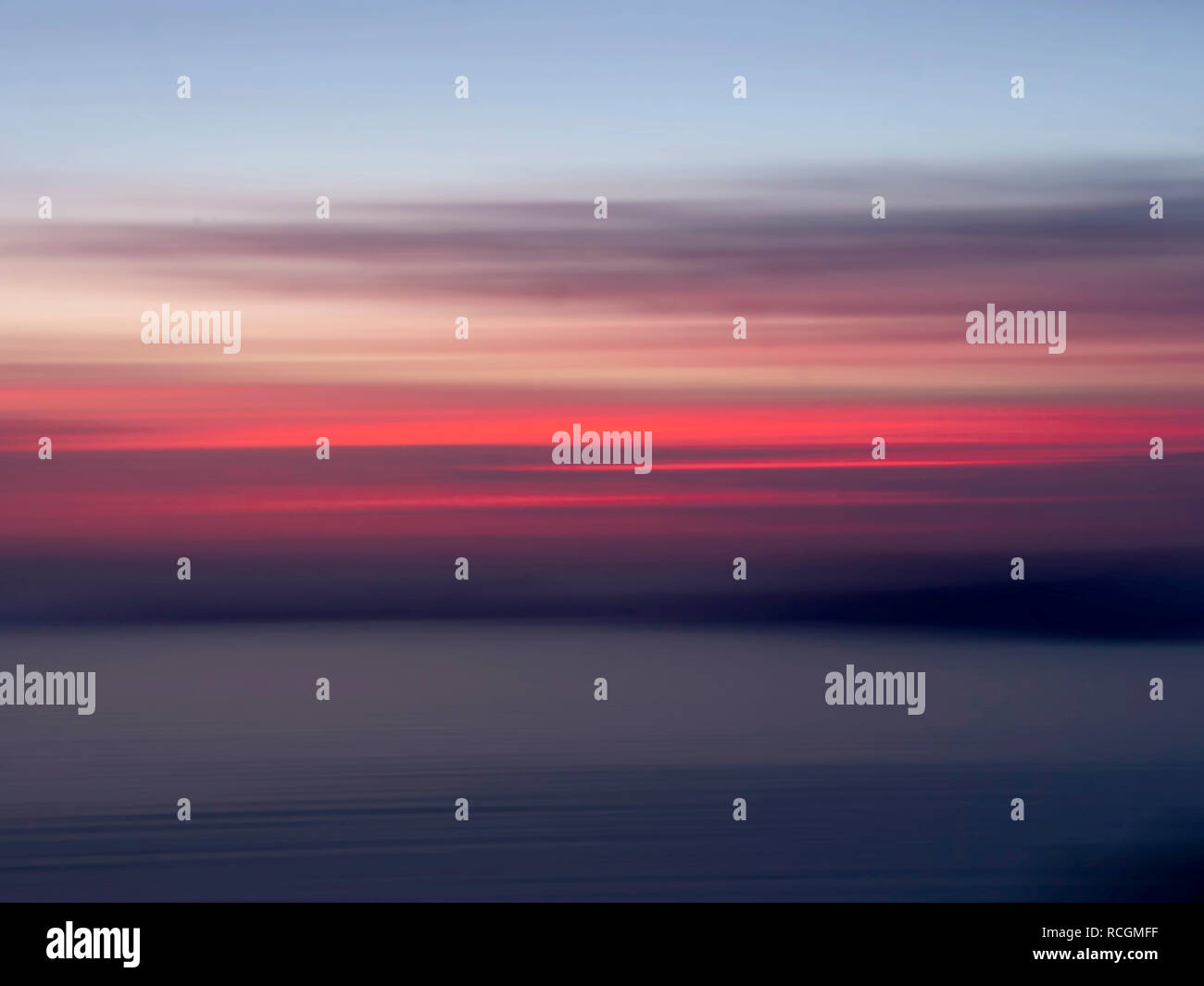 Coucher de Palmaria, scenic Ligurie avec mouvement de caméra intentionnelle pour belle effet flou. Golfe des Poètes. Banque D'Images