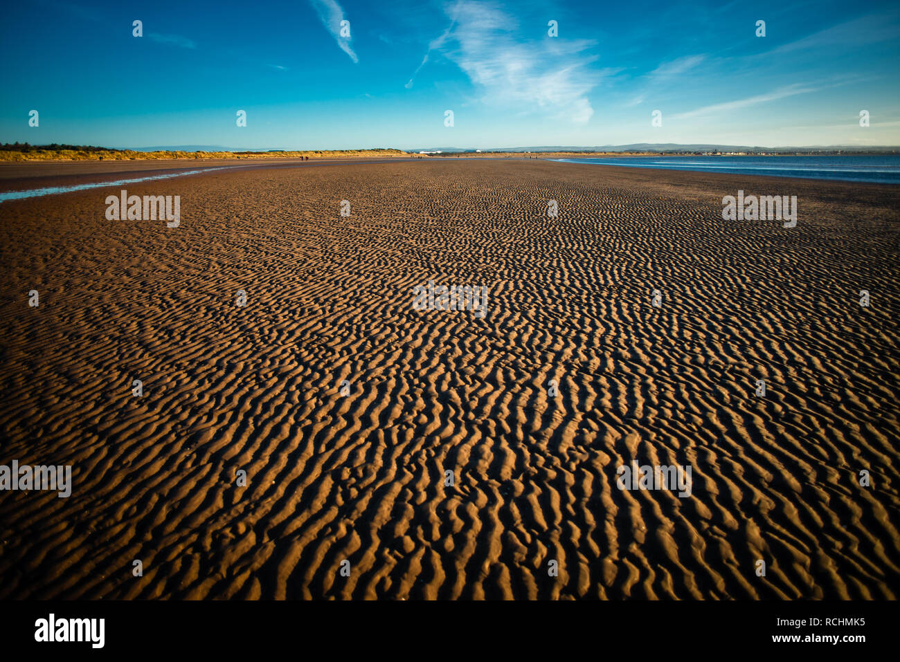 Image de fond grand angle de Troon Beach sur la côte ouest de l'Ecosse Banque D'Images