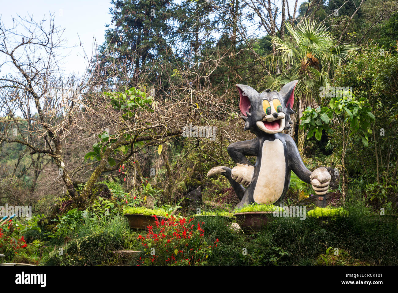 La montagne Ham Rong Park, Micky Mouse criardes sculpture, Sa Pa, Vietnam nord-ouest Banque D'Images