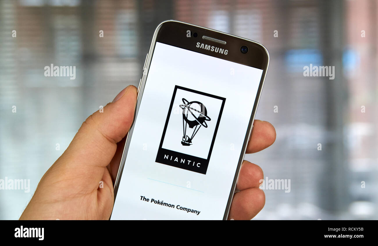 Montréal, Canada - 14 juillet : Niantic logo et application sur l'écran Samsung S7. Niantic, Inc. est une société de développement de logiciels basée à Sa Banque D'Images