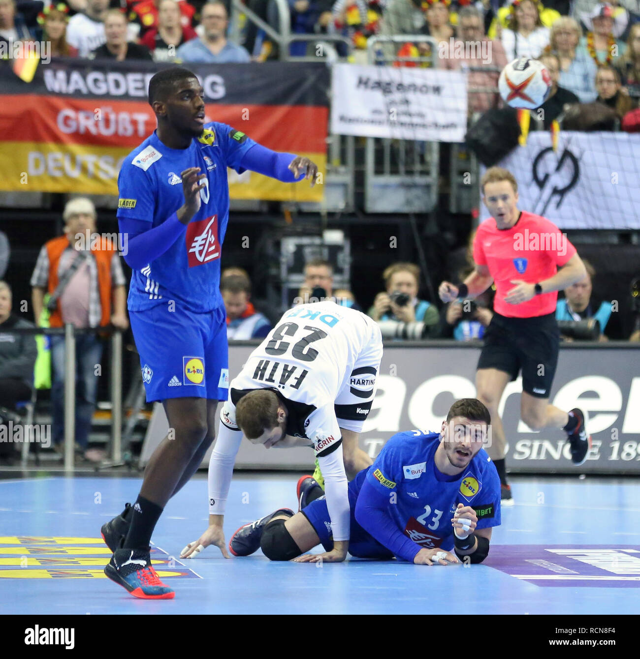 Berlin, Allemagne. 15 janvier, 2019.Ludovic Fabregas pour la France (23) est sur le sol Credit : Mickael Chavet/Alamy Live News Banque D'Images