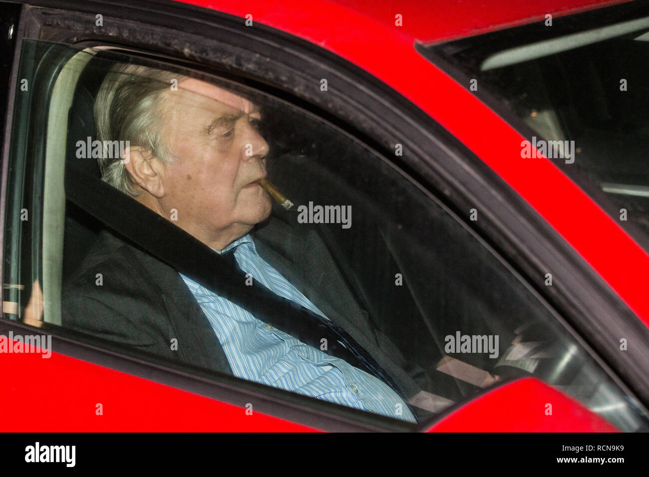 Londres, Royaume-Uni. 15 janvier, 2019. Kenneth Clarke, député conservateur de Rushcliffe, met le Parlement après que le gouvernement a perdu le vote sur le retrait définitif proposé par Brexit accord par 230 voix. Credit : Mark Kerrison/Alamy Live News Banque D'Images