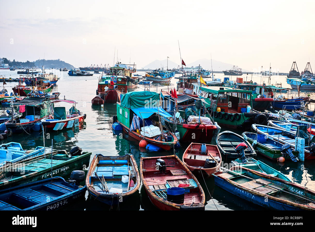 Des bateaux de pêche, Cheung Chau, Hong Kong Banque D'Images
