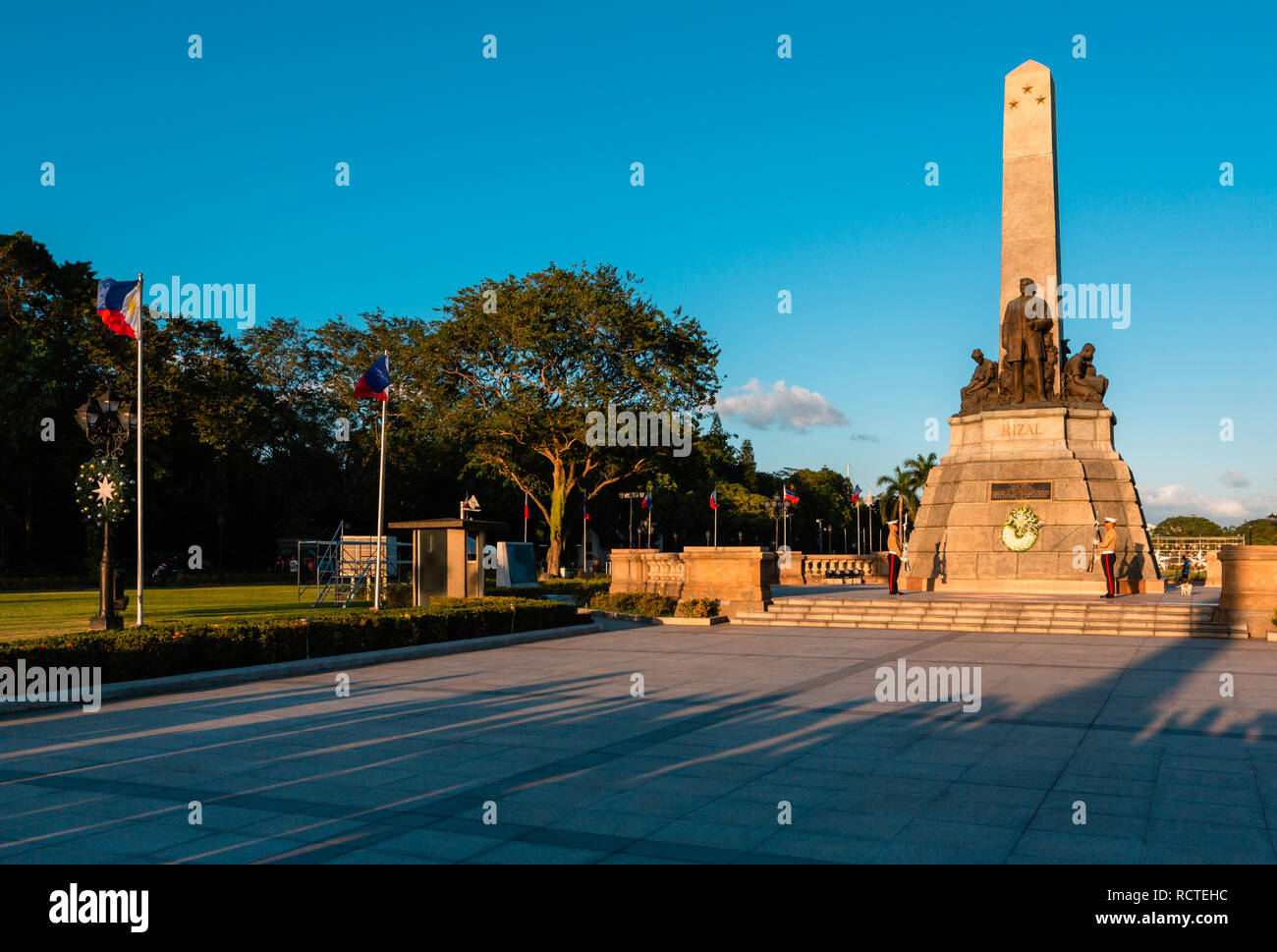 Monument à la mémoire de José Rizal (héros national) au parc Rizal à Manille, Philippines Banque D'Images