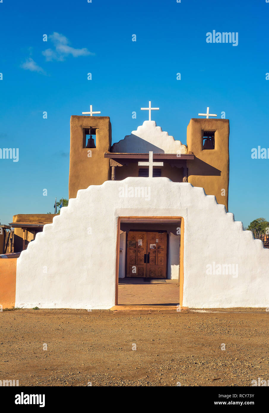 L'église de San Geronimo à Taos Pueblo, New Mexico Banque D'Images