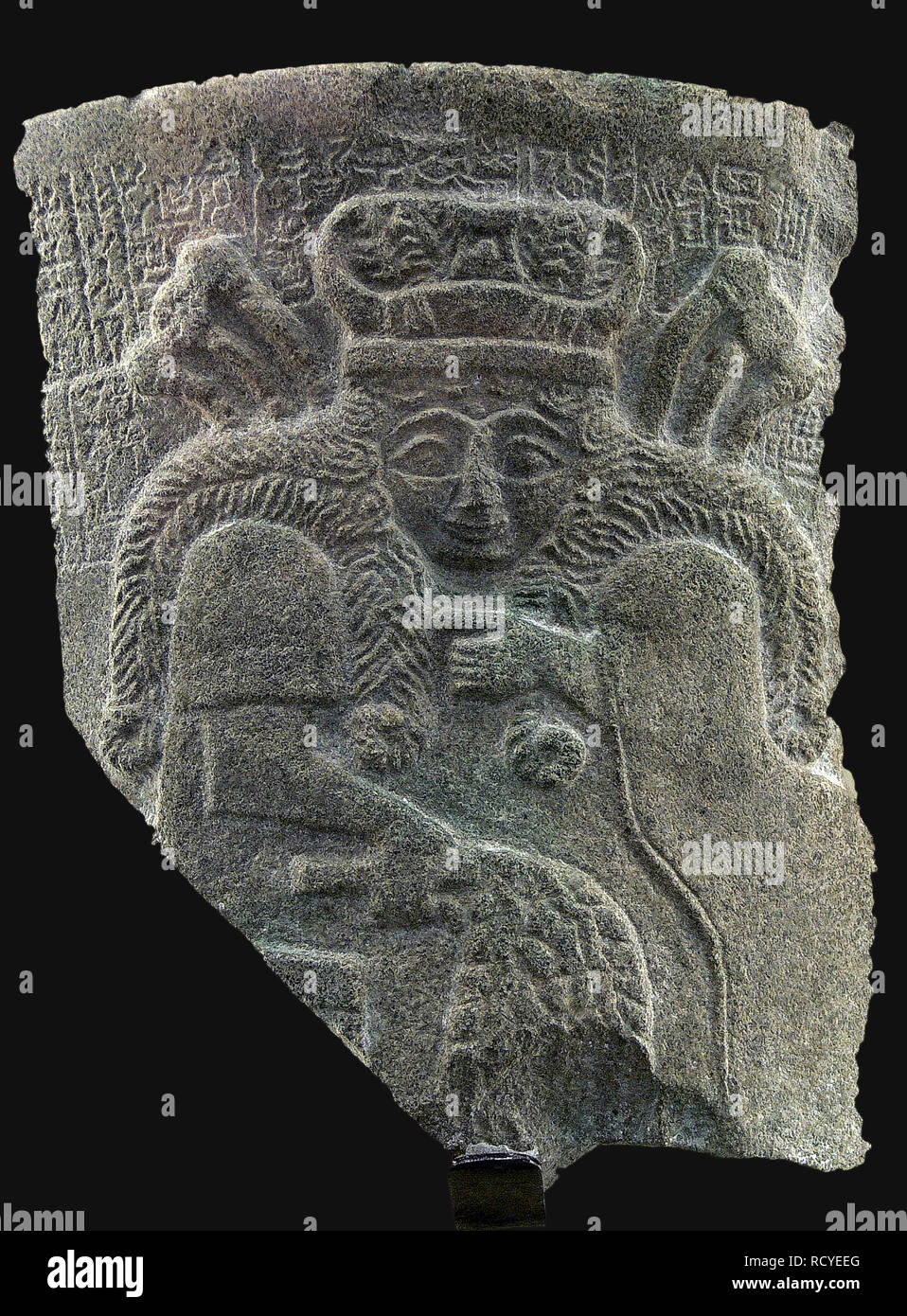 6408. Déesse sumérienne Inanna, déesse de la fécondité, l'amour, la guerre et la justice. Fragment de relief en pierre d'un temple à Nippour (Mésopotamie), ch. 2500 B Banque D'Images